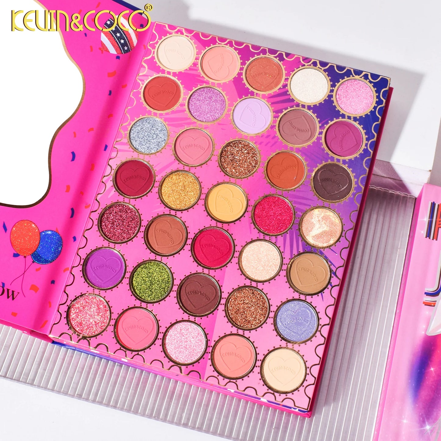 Paleta de sombras Flag Girl de 82 cores