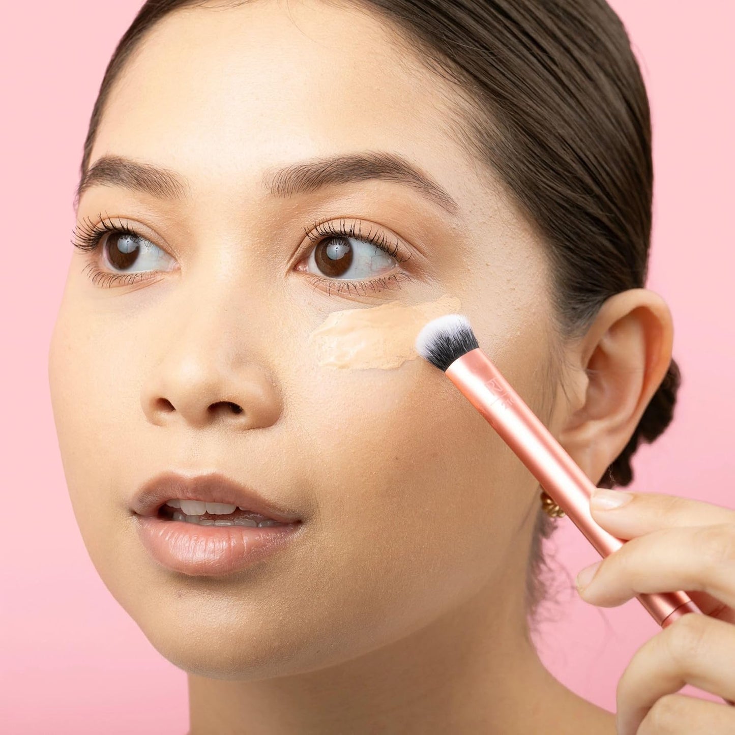 Pincel Real Techniques 210 Expert Concealer